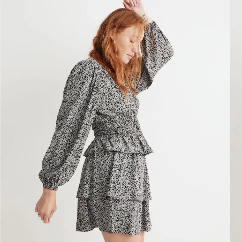 Madewell Pull-On Tier Mini Skirt in Tudor Floral Skirt Only